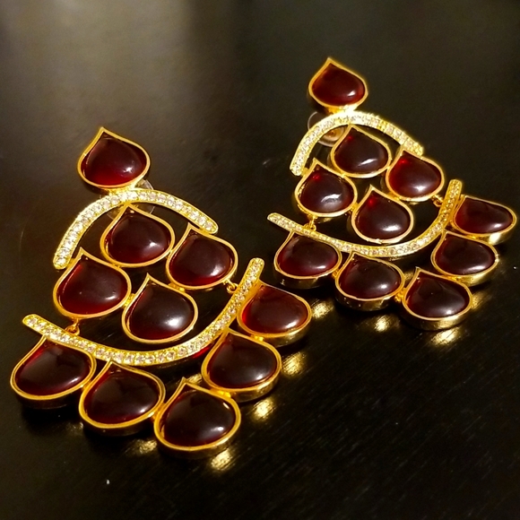 Maroon and Gold Earings - Picture 1 of 3